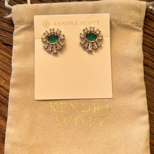 Great Condition, Kendra Scott: Unknown Name (stud Earrings, special occasion)